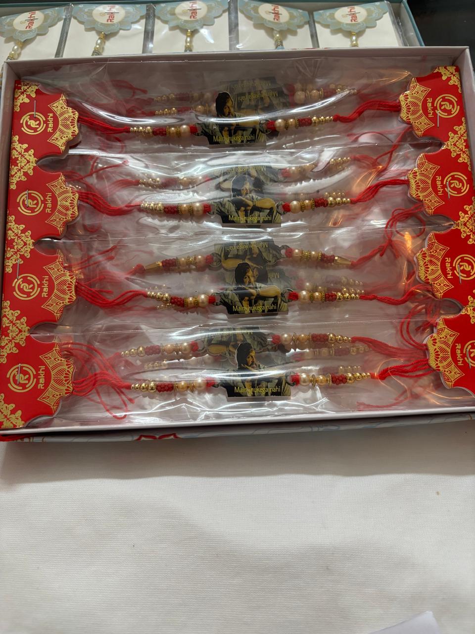 BUTTON CRYP Single Kids Rakhi – Decorated with love, a special favourite of kids!