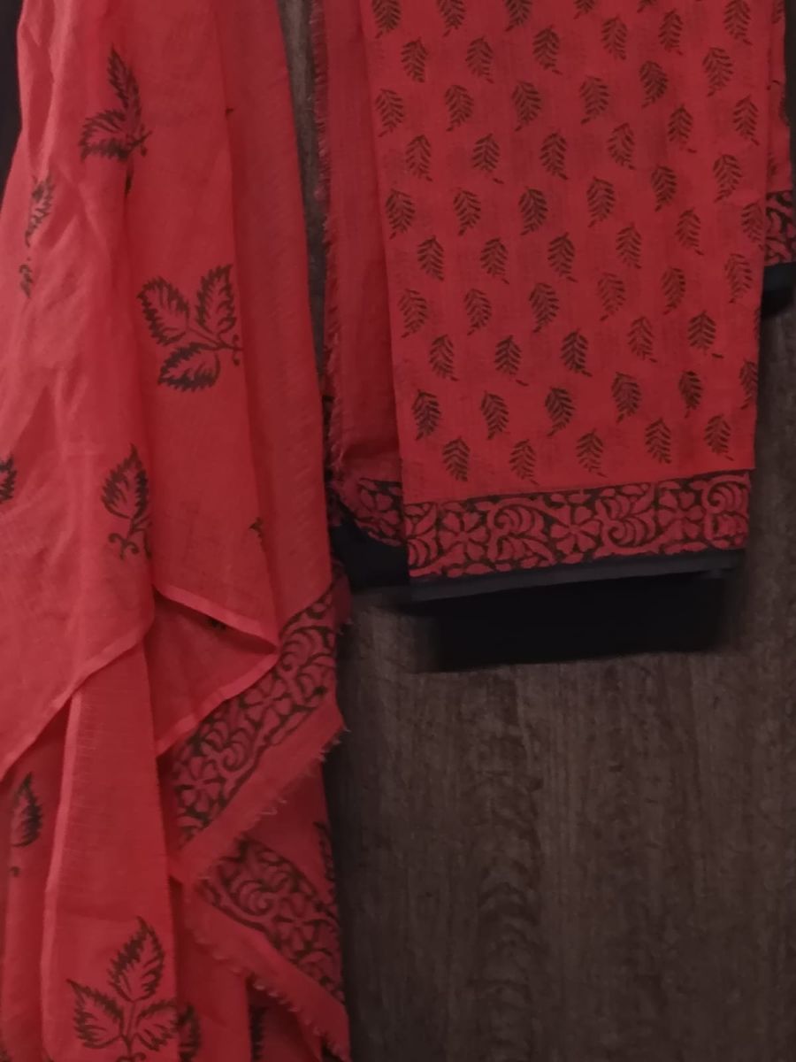 BUTTONCRYP Kota Doria Red Color Suit - When it comes to style, why stay behind?